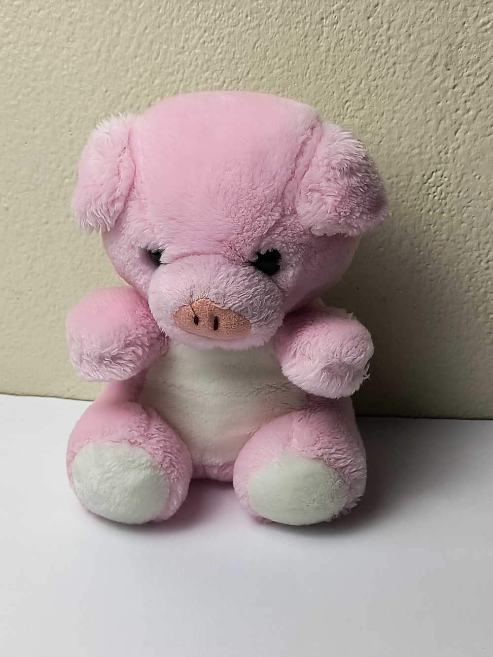 Pigloo Pink Plush Pig Stuffed Animal - Soft Cuddly Toy Cozy Cute Collection
